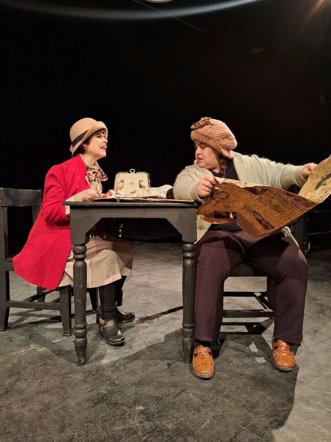 تئاتر قویتر تئاتر قویتر