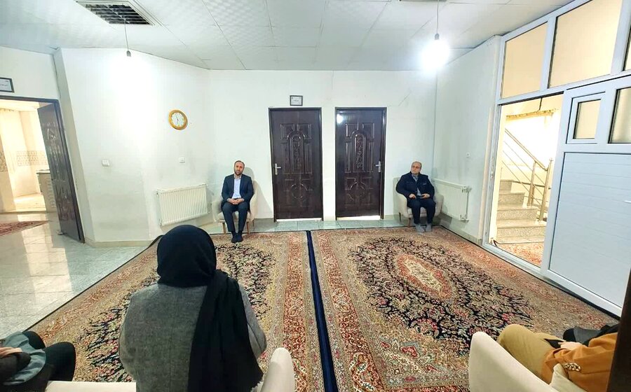 بازدید مدیرکل از اورژانس اجتماعی بازدید مدیرکل از اورژانس اجتماعی