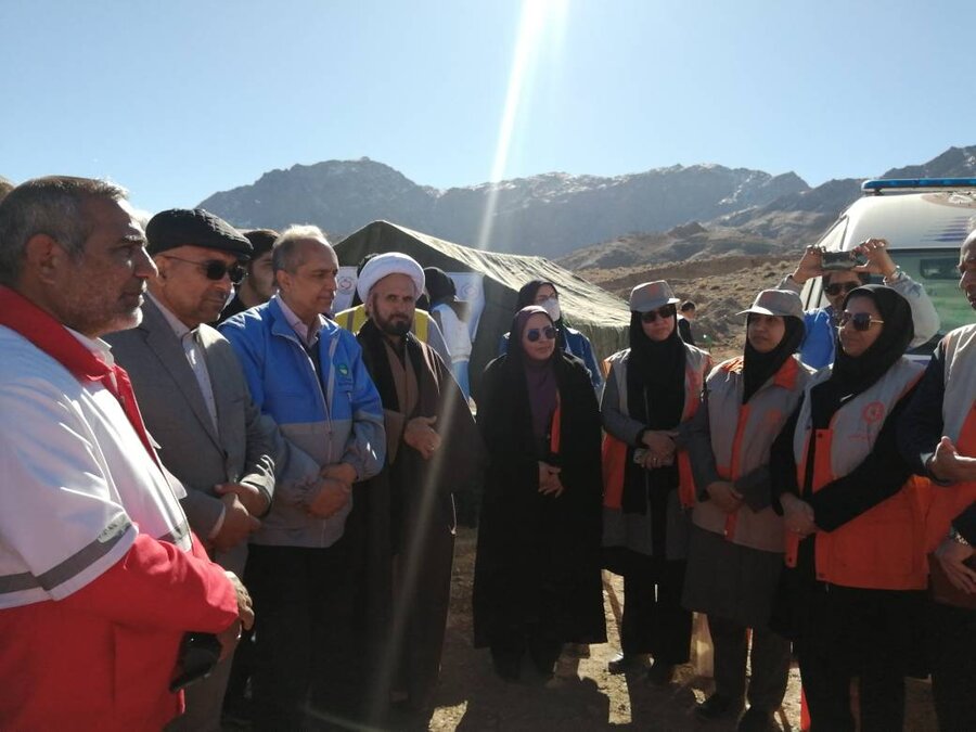 خراسان جنوبی-تعدادی از مسئولین بهزیستی استان و شهرستان بیرجند در مانور گسترده زلزله روستای چهکند حضور یافتند