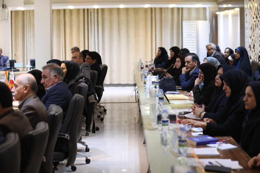 نشست سراسری علمی کاربردی معاونین سلامت اجتماعی و روسای ادارات