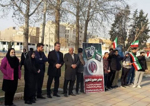 جشنواره ورزشی خانواده بزرگ بهزیستی ساوجبلاغ در پارک خانواده