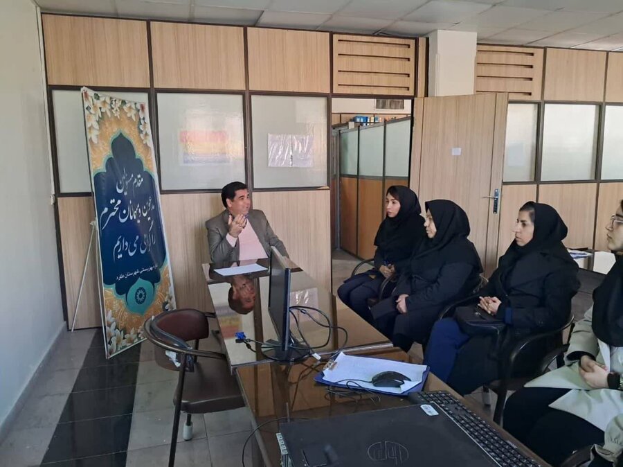 ملارد | بررسی عملکرد یکساله تسهیلگران CBR اداره بهزیستی