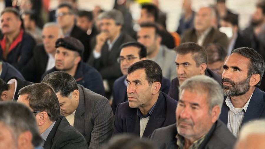 غباروبی گلزارشهدا