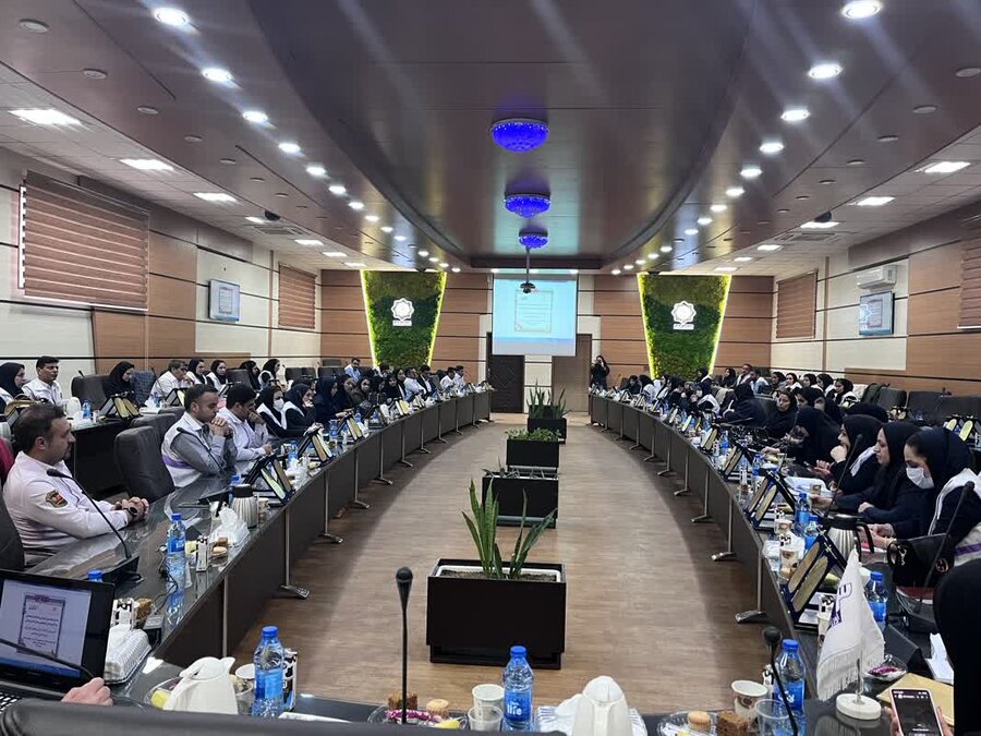 مددکاران برای ارائه خدمت ماندگار تر مصاحبه عمیق با مددجویان را در راس برنامه های خود قرار دهند