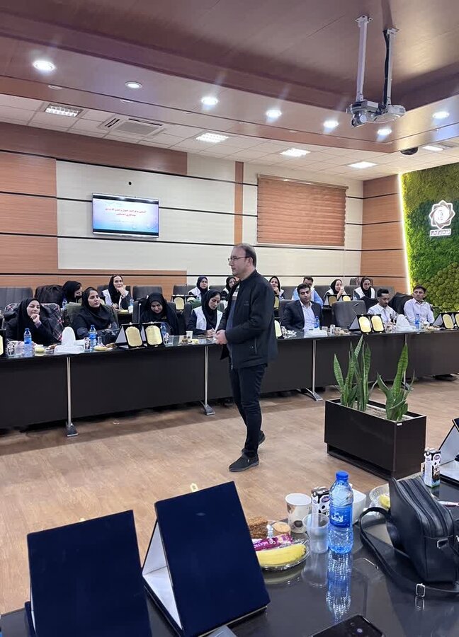 مددکاران برای ارائه خدمت ماندگار تر مصاحبه عمیق با مددجویان را در راس برنامه های خود قرار دهند