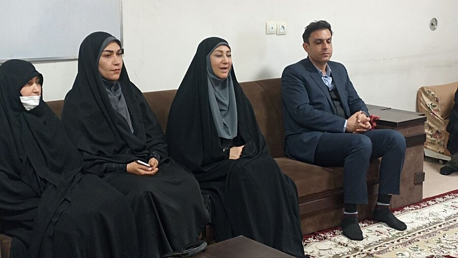 بازدید مدیرکل فرهنگی و اجتماعی استانداری،مدیرکل امور بانوان و خانواده استانداری و مشاورین بانوان دستگاه ها از «خانه تلاش»
