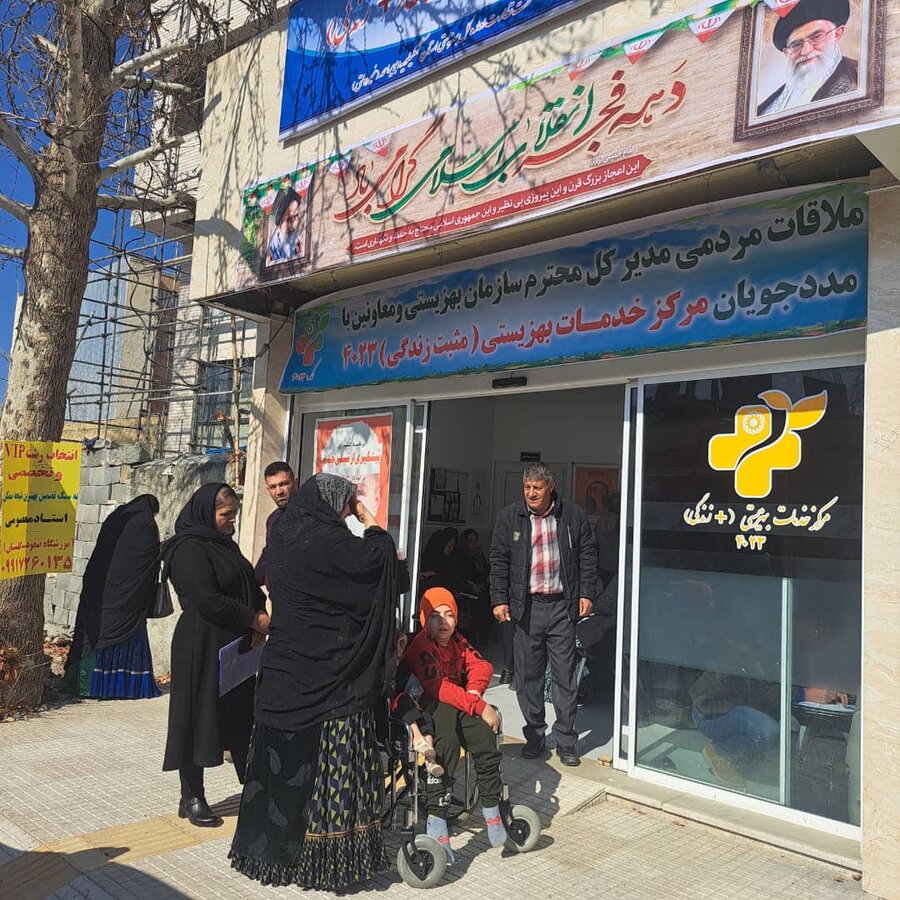ملاقات مردمی