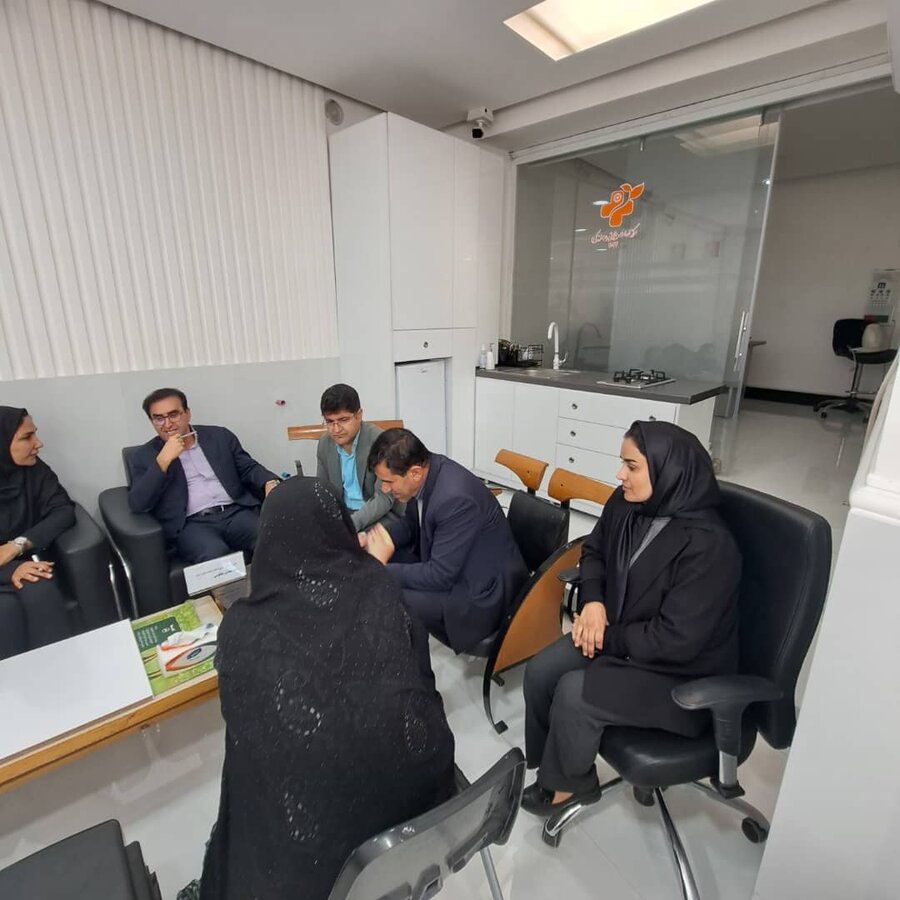 ملاقات مردمی