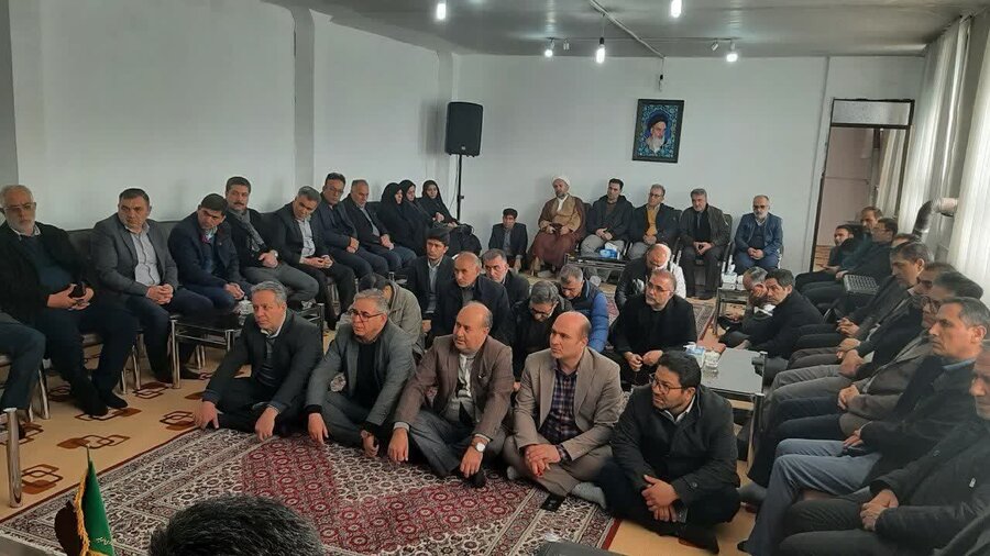 دیدار با امام جمعه نقده به مناسبت گرامیداشت دهه فجر انقلاب اسلامی