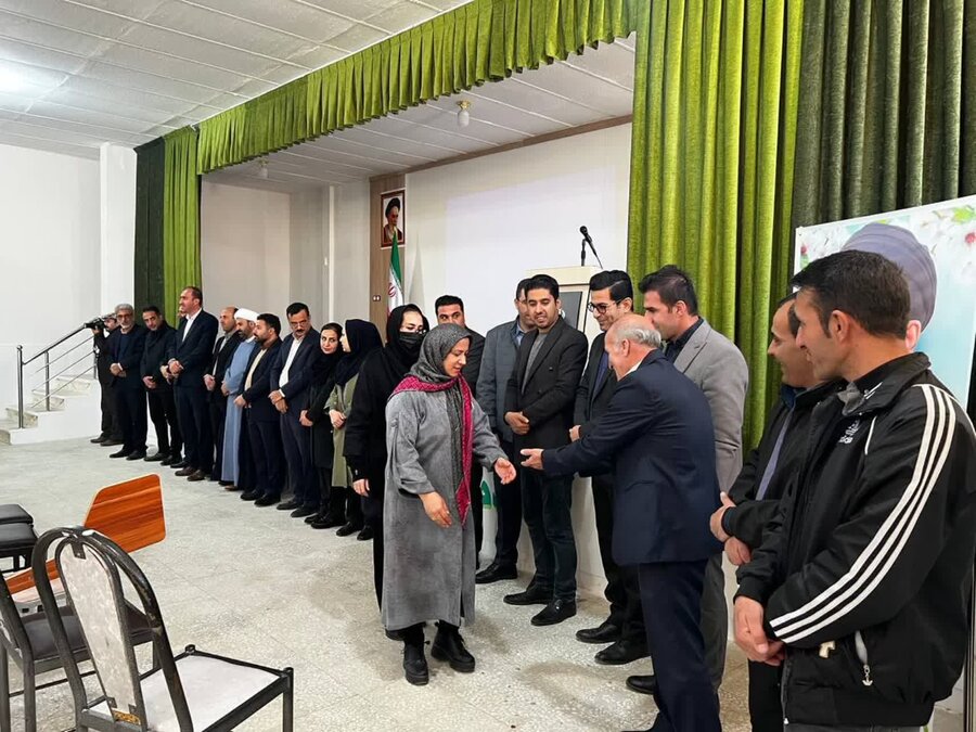 جشنواره غذاهای بومی‌ محلی بانوان سرپرست خانوار در کامیاران