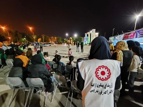 ع
