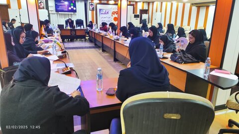 برگزاری دوره  آموزشی مدیریت خدمات مددکاری در اورژانس اجتماعی در بهزیستی بوشهر
