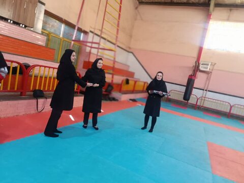 آ-شرقی