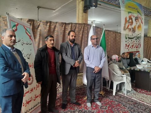 جشنواره غذاهای سنتی و بومی و محلی جامعه هدف تحت پوشش بهزیستی  اشتهارد برگزار شد