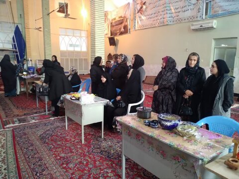 جشنواره غذاهای سنتی و بومی و محلی جامعه هدف تحت پوشش بهزیستی  اشتهارد برگزار شد