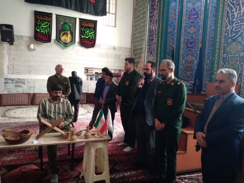جشنواره غذاهای سنتی و بومی و محلی جامعه هدف تحت پوشش بهزیستی  اشتهارد برگزار شد