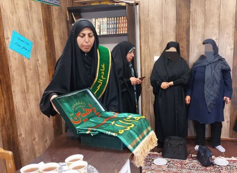 مراسم پرچم گردانی حرم مطهر امام حسین (ع) در اداره بهزیستی شهرستان طالقان