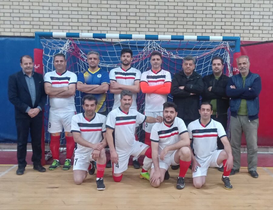 همزمان با دهه مبارک فجر، مسابقات ورزشی ویژه کارکنان و مددجویان بهزیستی برگزار شد