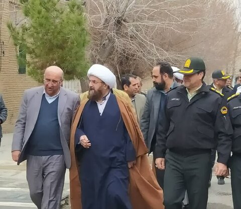 مراسم گلباران مزار شهداء گرانقدر شهرستان اشتهارد برگزار شد