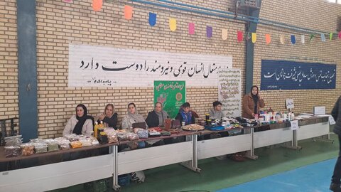 برگزاری جشن انقلاب توسط مراکز مثبت زندگی نظرآباد