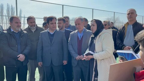 جشن بزرگ انقلاب با محوریت و مشارکت مددجویان بهزیستی در بخش تنکمان برگزار شد