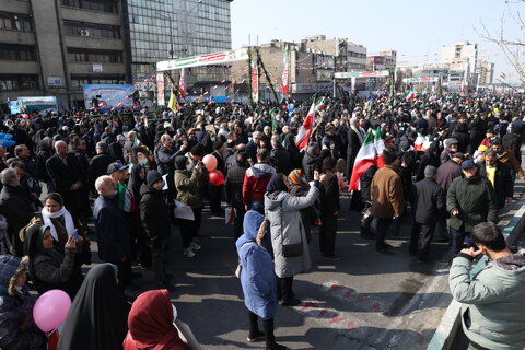 راهپیمایی ۲۲ بهمن