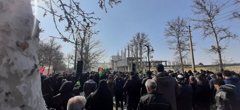 تجلی حضور رئیس و کارکنان و جامعه هدف بهزیستی در راهپیمایی ۲۲ بهمن