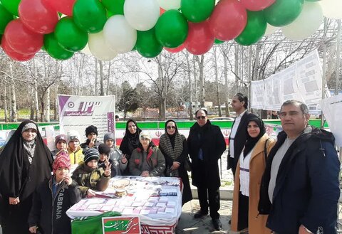 تجلی حضور رئیس و کارکنان و جامعه هدف بهزیستی در راهپیمایی ۲۲ بهمن