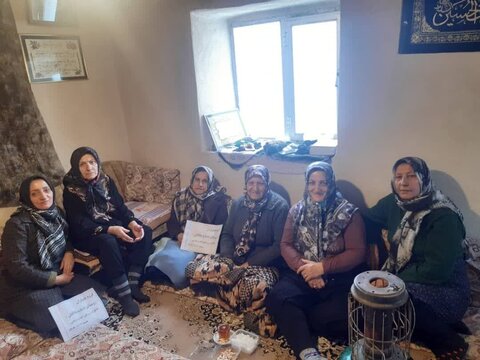 بیان خاطره از روزهای پیروزی انقلاب اسلامی در سال ۱۳۵۷ توسط بزرگان روستای دنبلید شهرستان طالقان