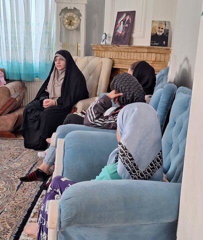 ساوجبلاغ |جلسه تبیینی در خصوص دستاوردهای انقلاب در مرکز درخشان امام رضا (ع)