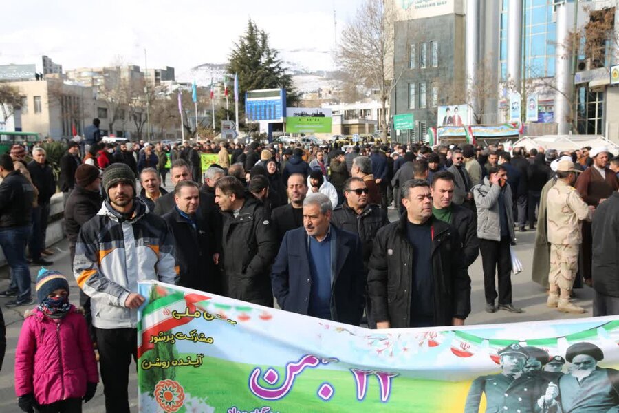 فجر چهل و ششم | حضور مدیرکل و کارکنان بهزیستی کردستان در راهپیمایی یوم الله ۲۲بهمن

