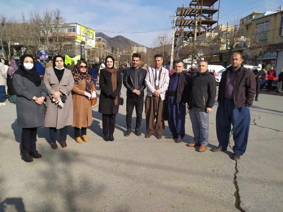 تجلی حضور کارکنان و جامعه هدف سازمان بهزیستی استان کردستان در راهپیمایی ۲۲ بهمن