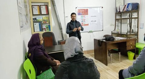 جلسه آموزشی تغذیه سالم به مناسبت گرامیداشت دهه مبارک فجر برگزار شد