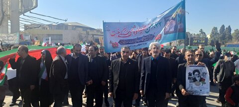 گزارش تصویری|حضور مدیر کل،شورای معاونین و کارکنان بهزیستی فارس در راهپیمایی  یوم الله ۲۲ بهمن