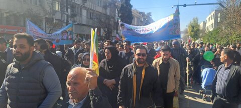 گزارش تصویری|حضور مدیر کل،شورای معاونین و کارکنان بهزیستی فارس در راهپیمایی  یوم الله ۲۲ بهمن