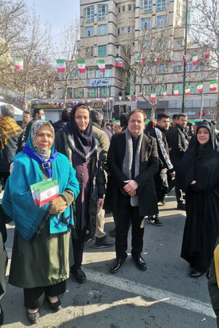 کرج | پرپایی غرفه در راستای پیشگیری از کاهش آسیب های اجتماعی