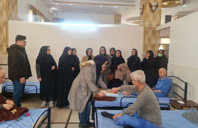 شهر قدس | رئیس بهزیستی شهرستان از  پاسداران سالمند دیدار کرد