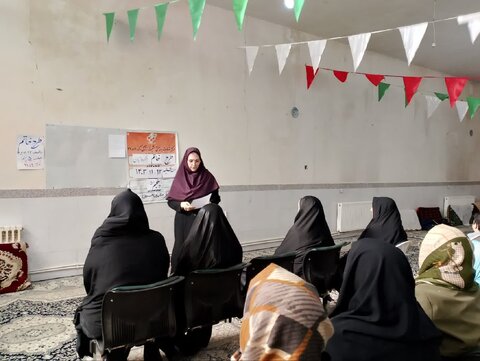 ساوجبلاغ | طرح آگاهسازی زنان و دختران با تاکید بر خود مراقبتی خاتم اجرا شد