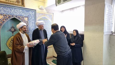 آذر-شرقی.