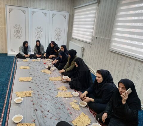 برگزاری جشن ولادت حضرت ولی عصر (عج) صاحب الزمان در اداره بهزیستی شهرستان ساوجبلاغ