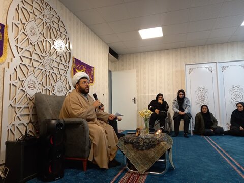 برگزاری جشن ولادت حضرت ولی عصر (عج) صاحب الزمان در اداره بهزیستی شهرستان ساوجبلاغ