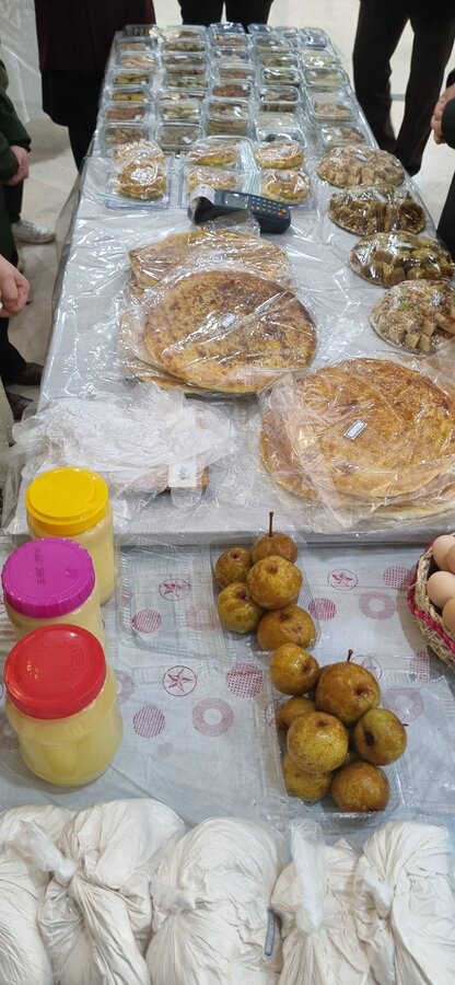 بازدید استاندار گیلان از نمایشگاه توانمندیها و دستاوردهای زنان سرپرست خانوار و توانخواهان تحت پوشش بهزیستی گیلان