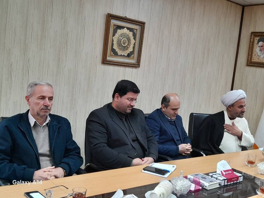 تجلیل مدیرکل بهزیستی گیلان از کارکنان جانباز بهزیستی گیلان
