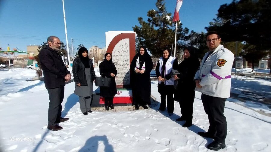 تجدید میثاق کارکنان بهزیستی سلماس با شهدا