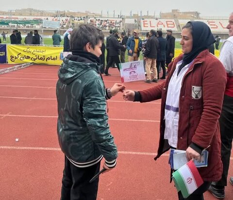 تیم سیار اورژانس اجتماعی ۱۲۳ با حضور در ورزشگاه انقلاب کرج  و شرکت در اجتماع ۲۵ هزار نفری امام زمانی ها این روز خجسته را جشن گرفت