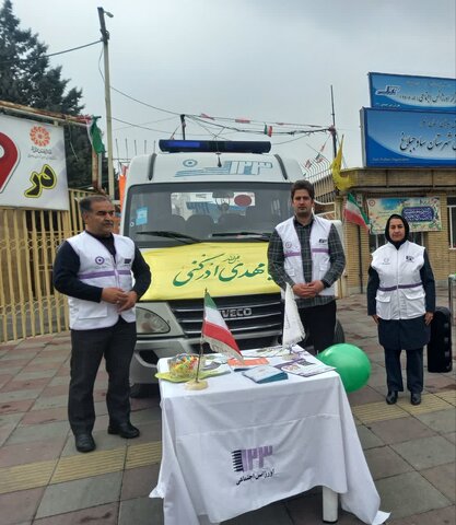 ساوجبلاغ | همزمان با ولادت حضرت صاحب الزمان استقرار و برپایی میز خدمت اورژانس اجتماعی شهرستان ساوجبلاغ