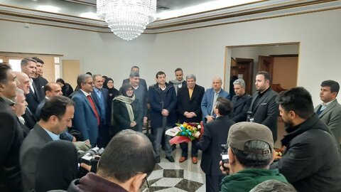 ***آذرشرقی