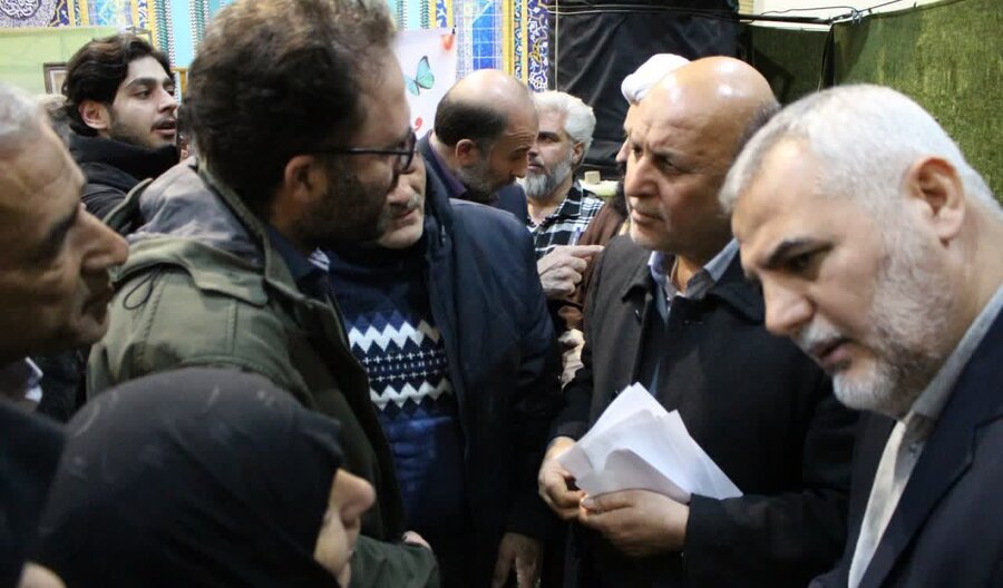 اسلامشهر | مراسم و جشن های  پیروزی انقلاب اسلامی و برپایی میز خدمت ادارات در مساجد محله محور چهاربخش، احمدآباد مستوفی، چهاردانگه و واوان