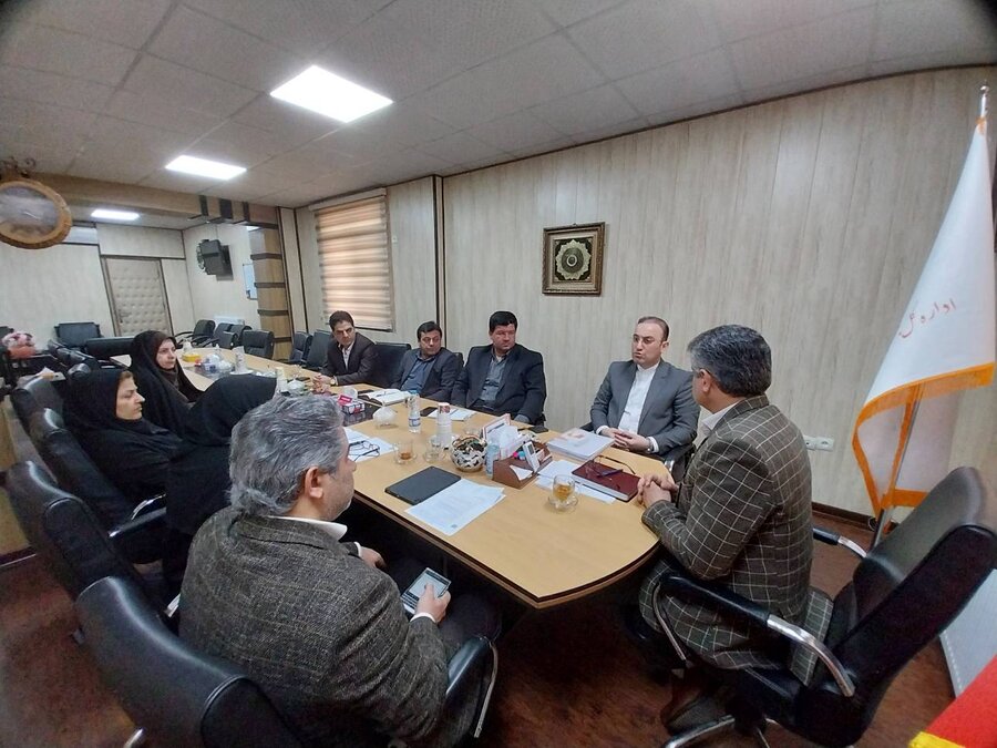 نشست تخصصی با محوریت بررسی مشکلات و چالشهای مراکز آسیب دیدگان اجتماعی