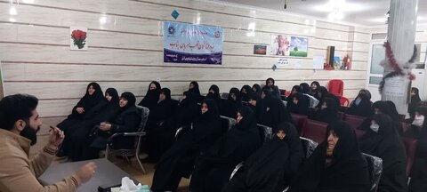 آذر-شرقی.